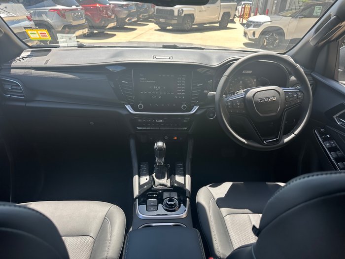 2025 Isuzu MU-X MY25.5 Isuzu MU-X 4X4 LST 3.0 L Automatic (UJOR506D)