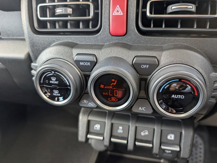 2025 SUZUKI JIMNY GLX MY26