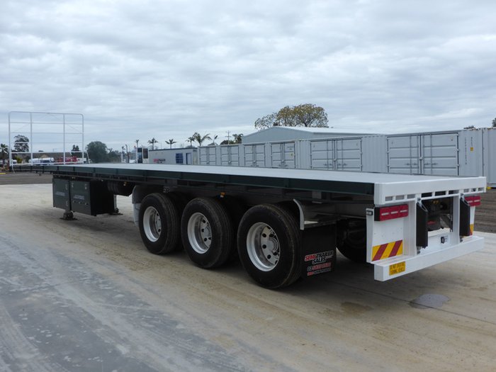 2019 Maxitrans 44FT 22 Pallet Flat Top Road Train Lead