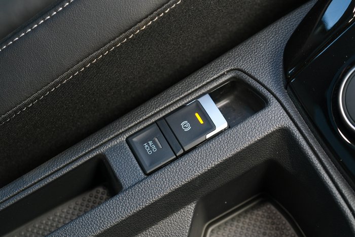 2025 Volkswagen T-Roc 140TSI R-Line