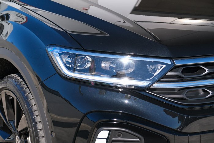 2025 Volkswagen T-Roc 140TSI R-Line