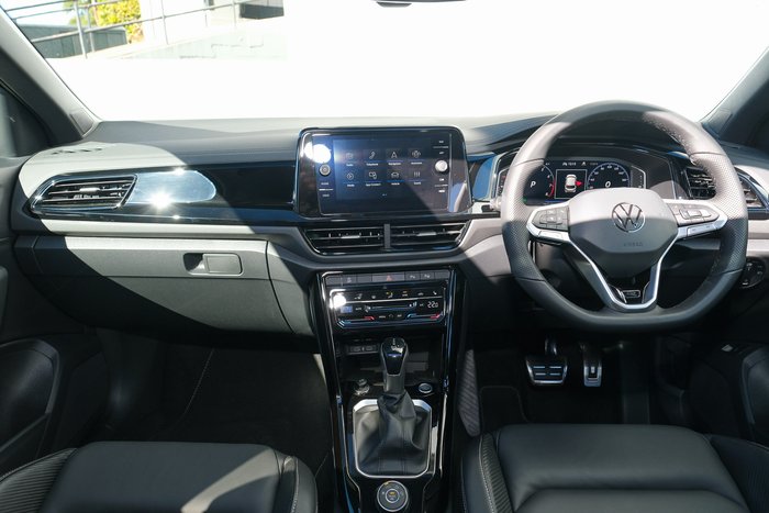 2025 Volkswagen T-Roc 140TSI R-Line
