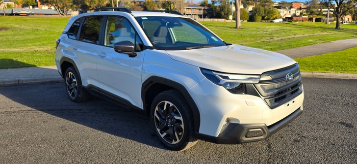 2025 SUBARU FORESTER
