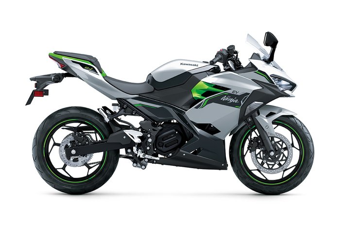 2025 Kawasaki NINJA e-1