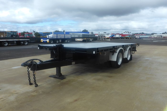 2013 Vellex 10 Pallet Bogie Flat Top Pig Trailer