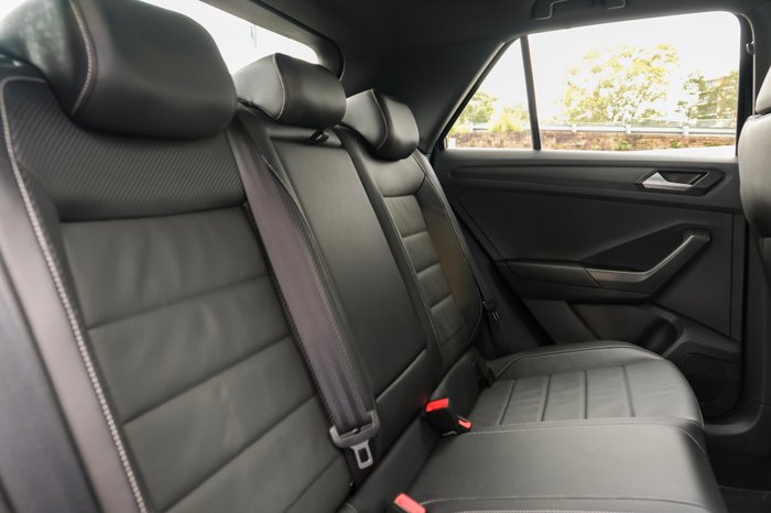 2025 Volkswagen T-Roc 140TSI R-Line