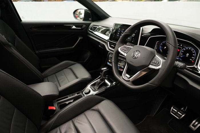 2025 Volkswagen T-Roc 140TSI R-Line