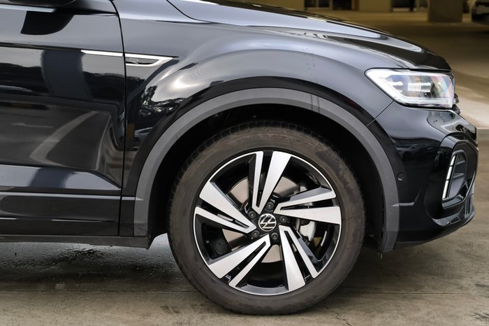 2025 Volkswagen T-Roc 140TSI R-Line