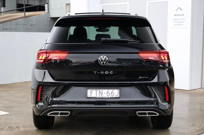 2025 Volkswagen T-Roc 140TSI R-Line