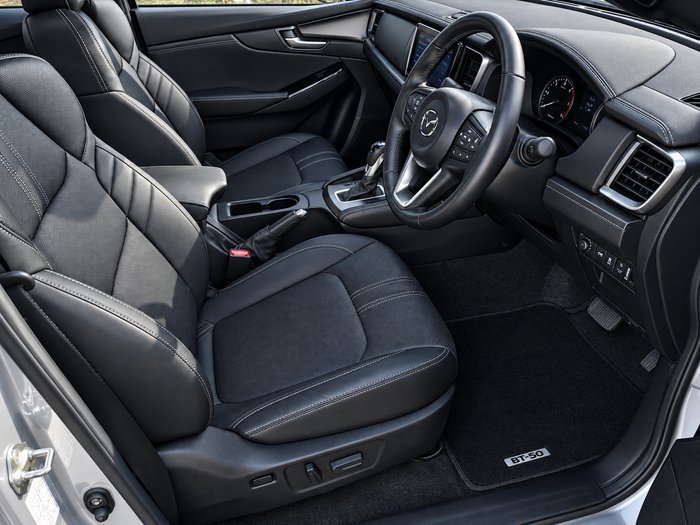 2025 MAZDA BT-50 GT
