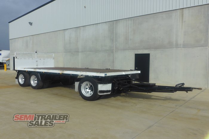 2003 Muscat Flat Top Super Dog Trailer