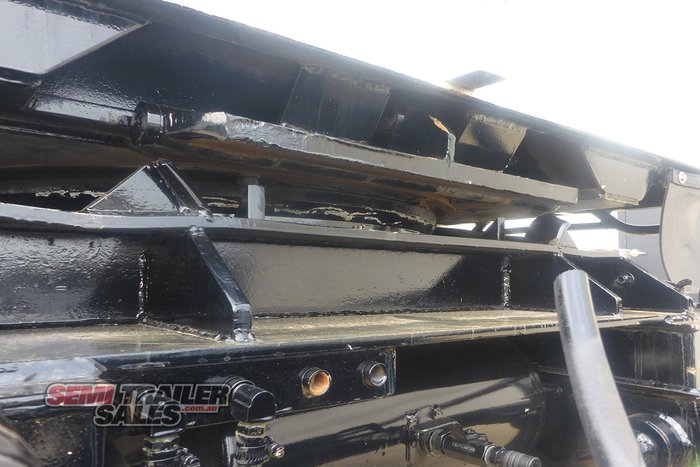 2003 Muscat Flat Top Super Dog Trailer