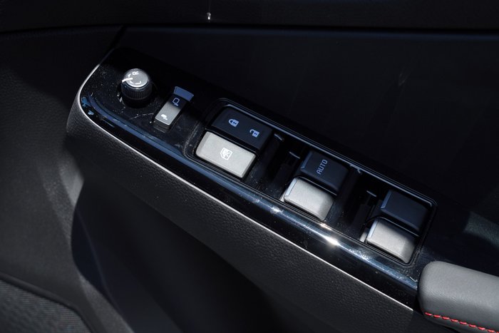 2025 Isuzu D-MAX X-TERRAIN