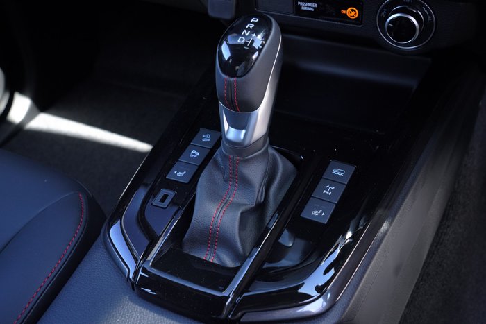 2025 Isuzu D-MAX X-TERRAIN