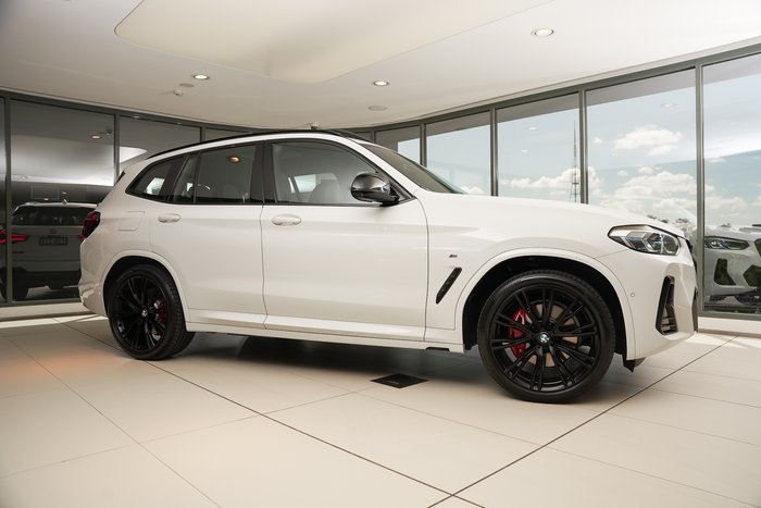 2022 BMW X3 M40i
