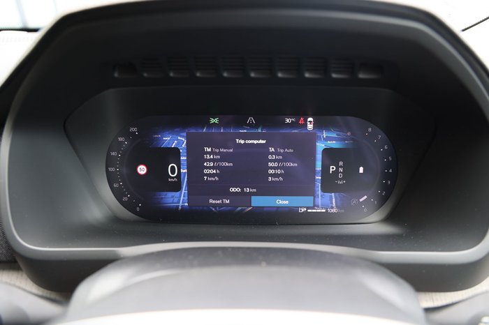 2025 Volvo XC90 Ultra B5 Dark