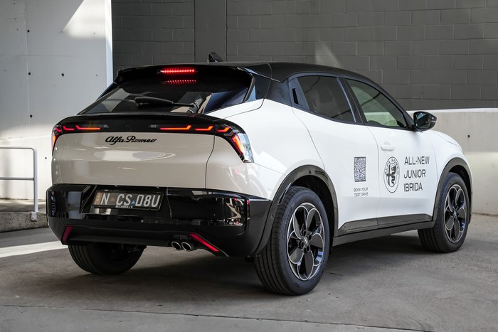 2025 Alfa Romeo Junior