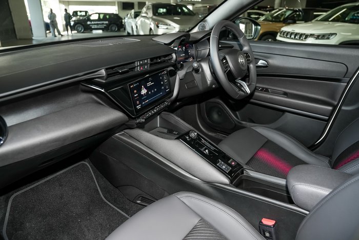 2025 Alfa Romeo Junior