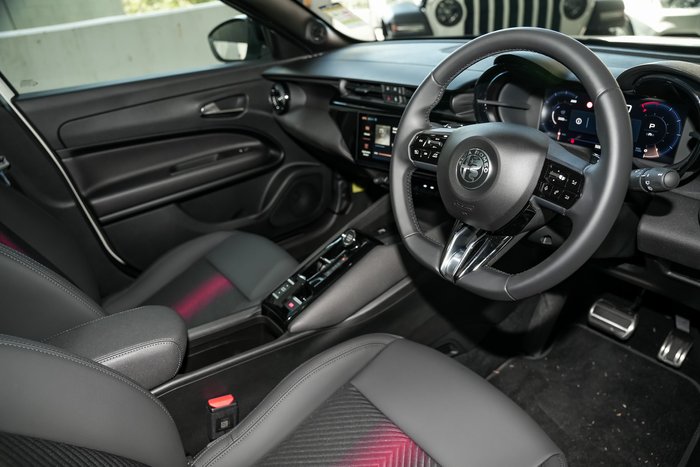 2025 Alfa Romeo Junior