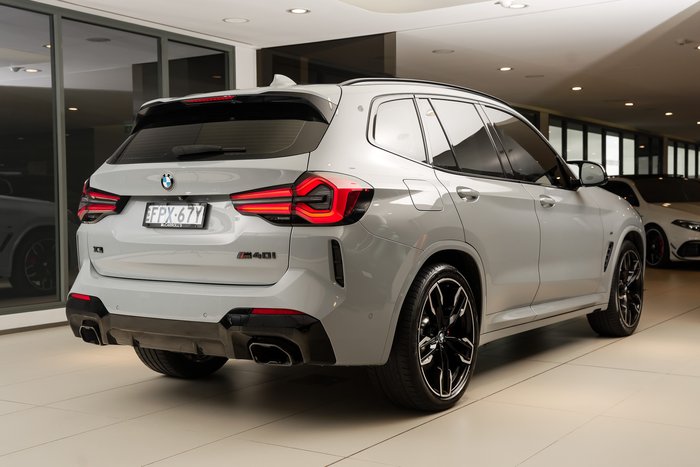 2022 BMW X3 M40i