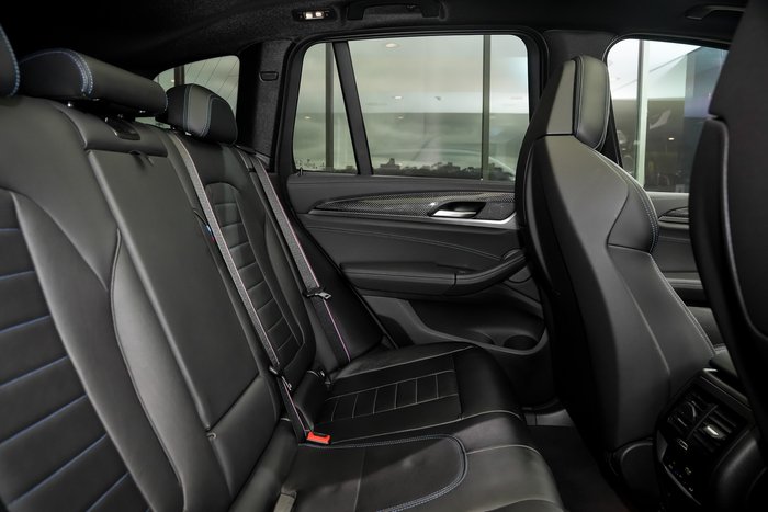 2022 BMW X3 M40i