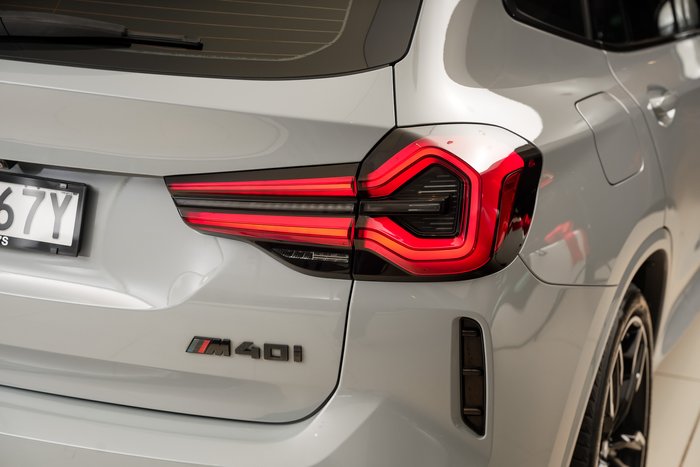2022 BMW X3 M40i