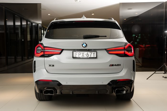 2022 BMW X3 M40i