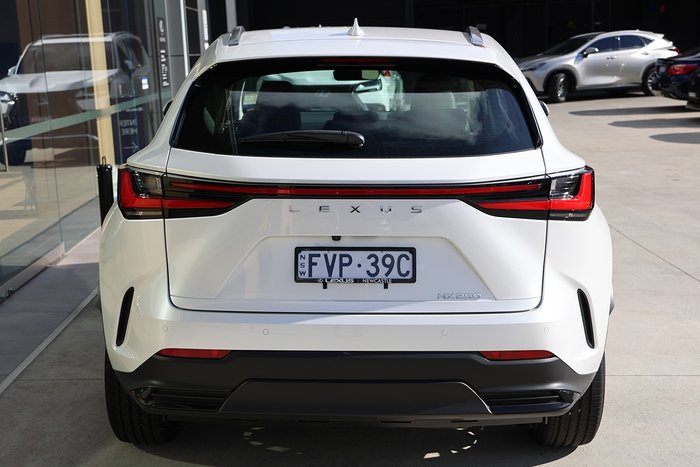 2025 Lexus NX250 NX250 Base 2.5L Petrol Automatic Wagon 2M00110 001