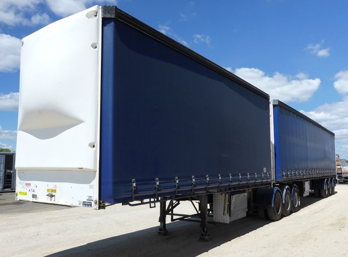 2002 Vawdrey 34 Pallet Curtainsider B Double Set