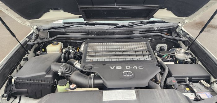 2021 Toyota LANDCRUISER Sahara