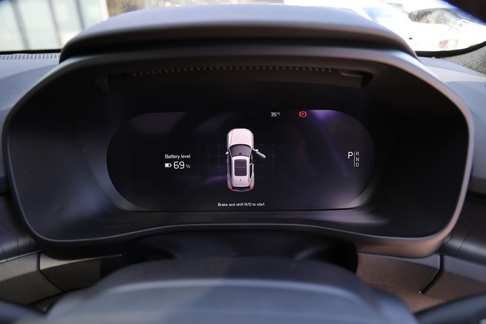 2024 Volvo EX40 Ultra Single Motor Extended Range