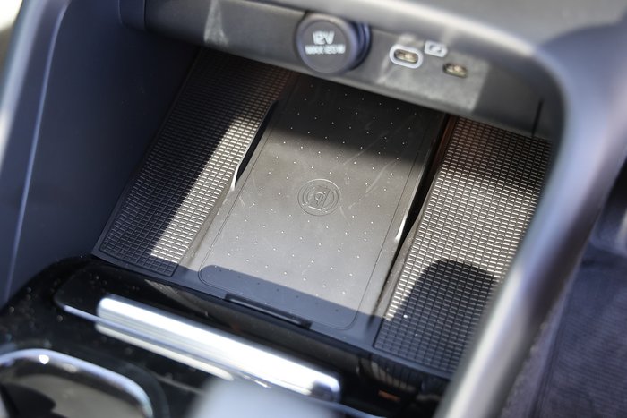 2024 Volvo EX40 Ultra Single Motor Extended Range