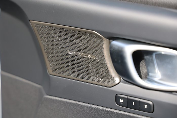 2024 Volvo EX40 Ultra Single Motor Extended Range