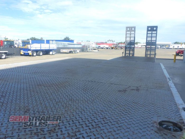 2017 Panus 45FT Dropdeck with Ramps