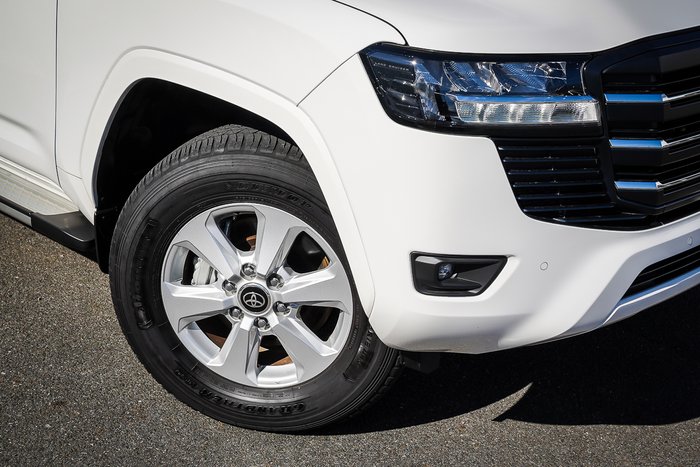 2025 Toyota LANDCRUISER