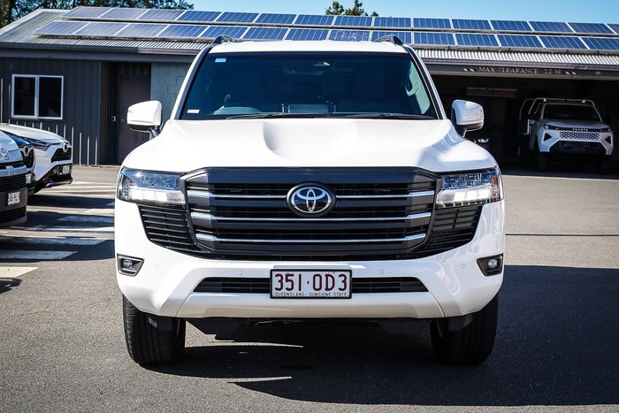 2025 Toyota LANDCRUISER