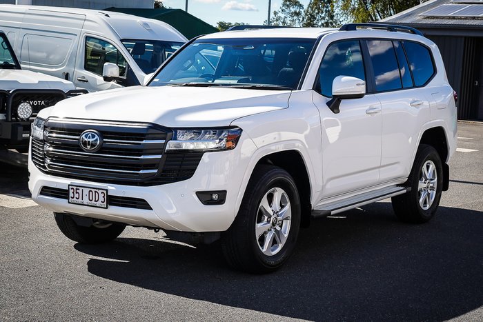 2025 Toyota LANDCRUISER