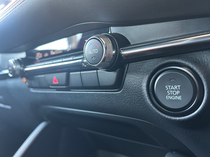 2025 Mazda 3 G25 Evolve SP