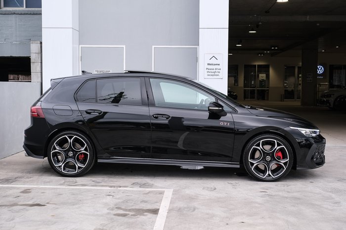 2025 Volkswagen Golf GTI