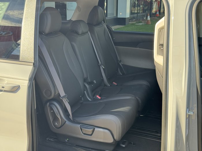 2025 Kia Carnival Sport+