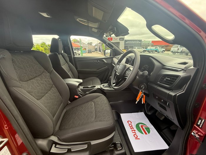 2025 Isuzu D-MAX X-RIDER