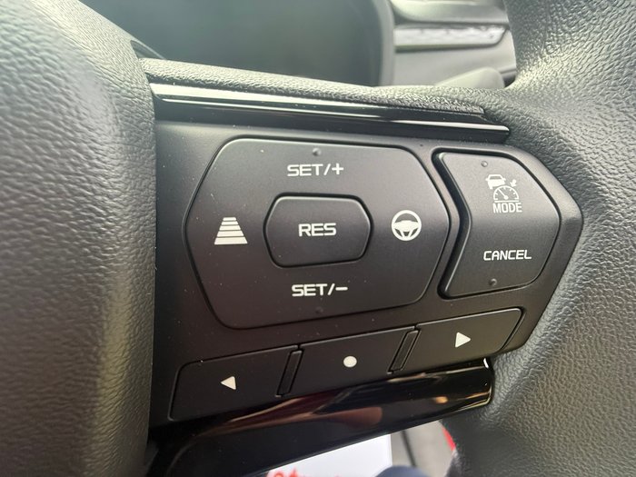 2025 Isuzu D-MAX X-RIDER