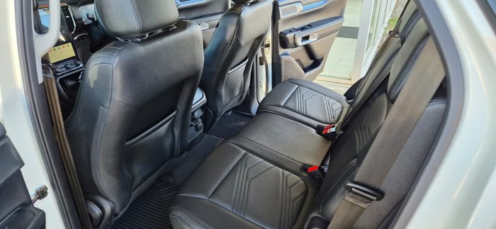 2025 Ford Everest Trend MY25.25 White