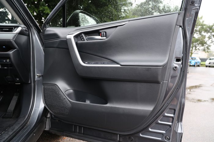 2020 Toyota RAV4 Cruiser