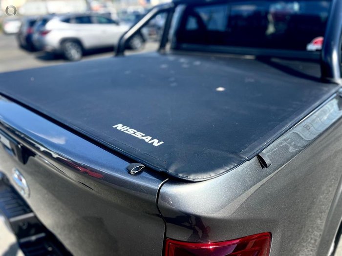 2024 Nissan Navara ST