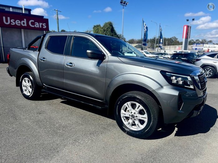 2024 Nissan Navara ST