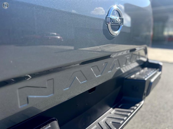2024 Nissan Navara ST