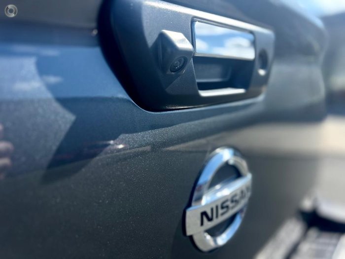 2024 Nissan Navara ST