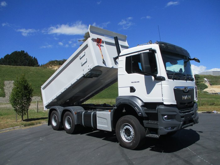 MAN TGS 26.510 6x4 High Clearance Tipper