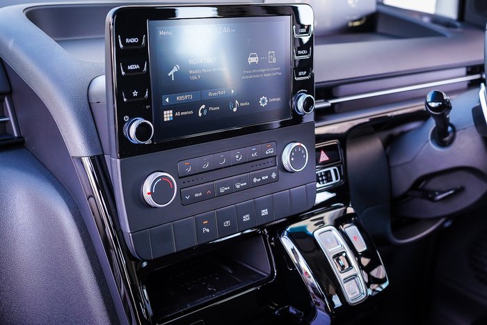2025 Hyundai STARIA